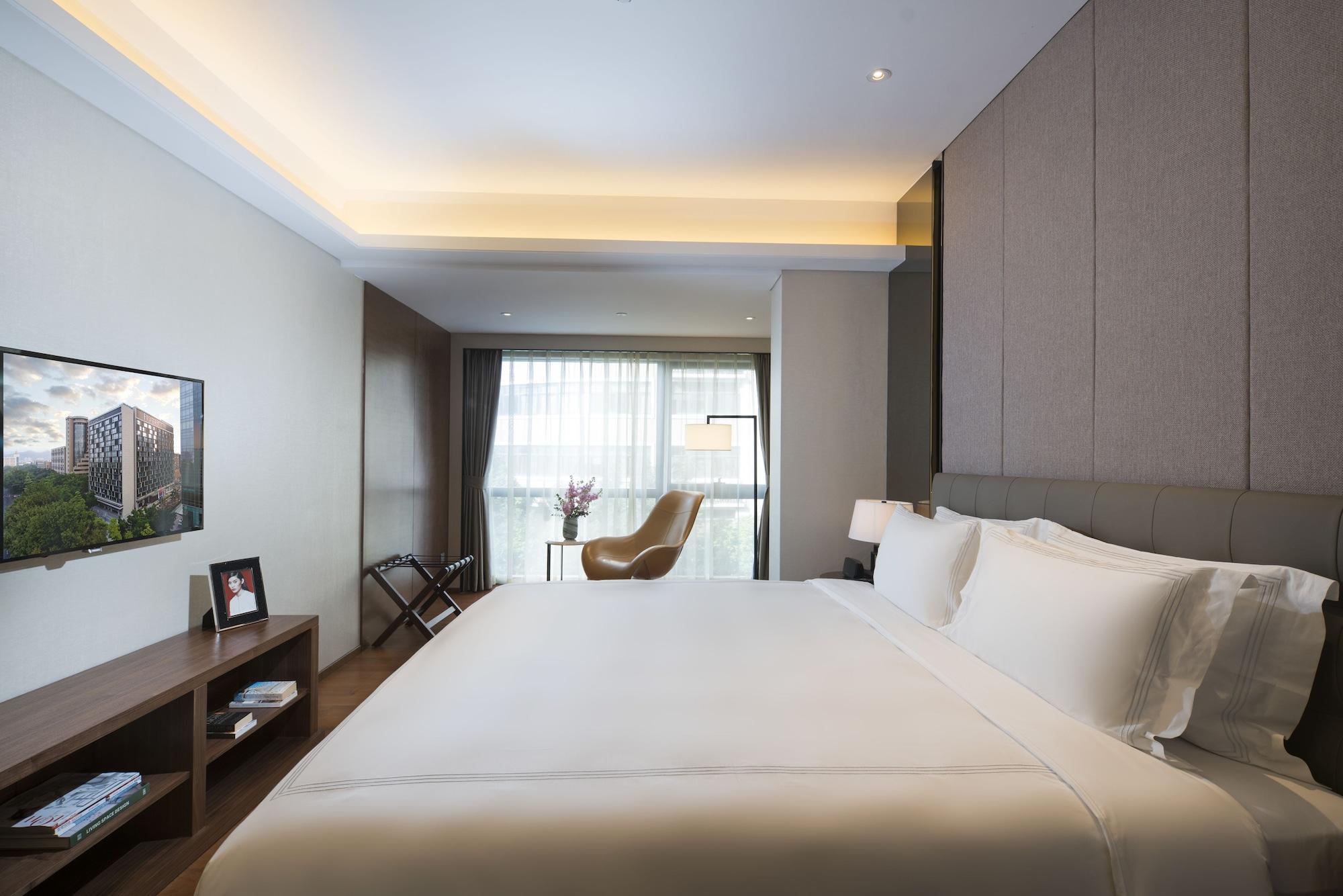 Fraser Suites Shenzhen, Near Huaqiang North Business Zone, Infinity Pool, Offer 1 Free Breakfast Exterior foto
