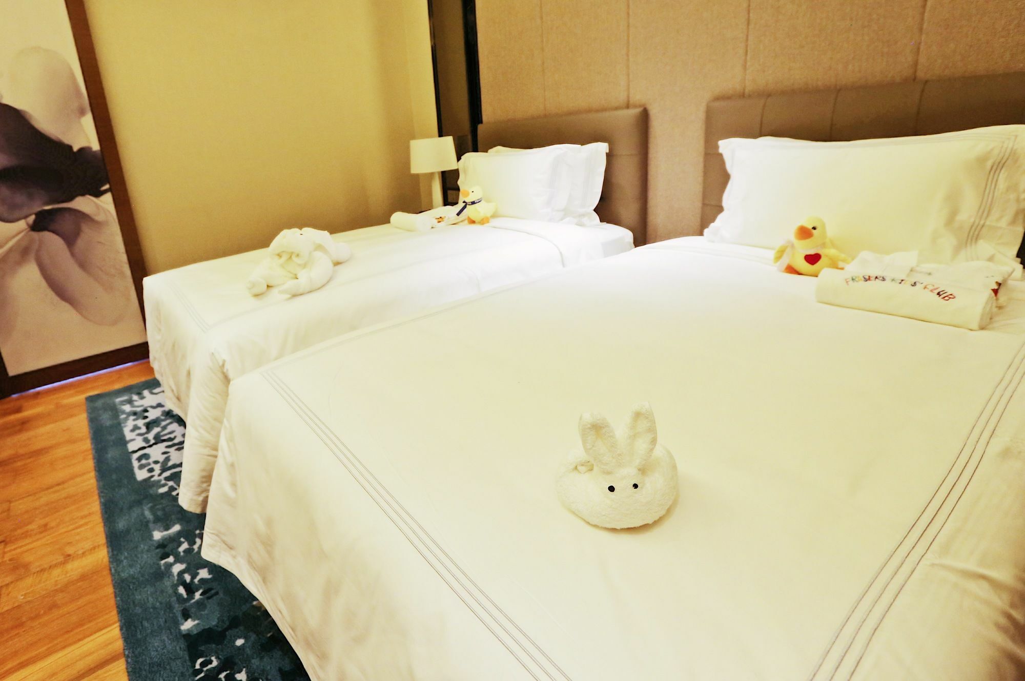 Fraser Suites Shenzhen, Near Huaqiang North Business Zone, Infinity Pool, Offer 1 Free Breakfast Exterior foto